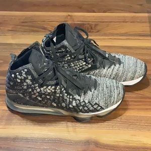 lebron 17 size 14